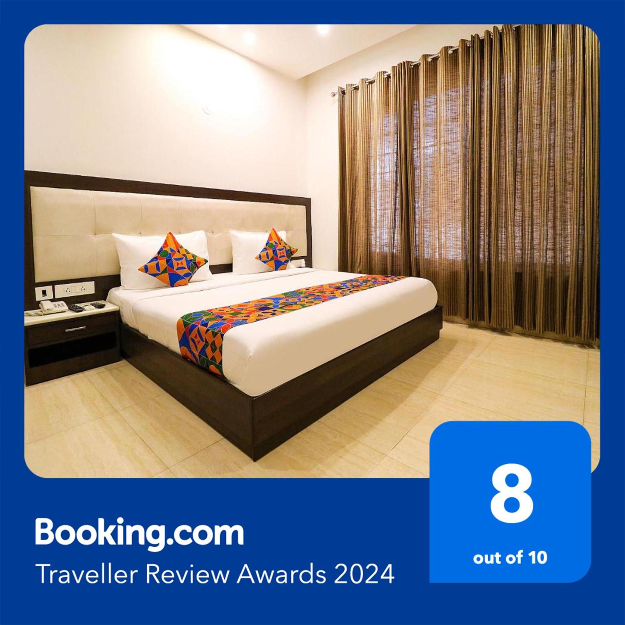 Fabhotel Oyster Villa Гургаон Экстерьер фото