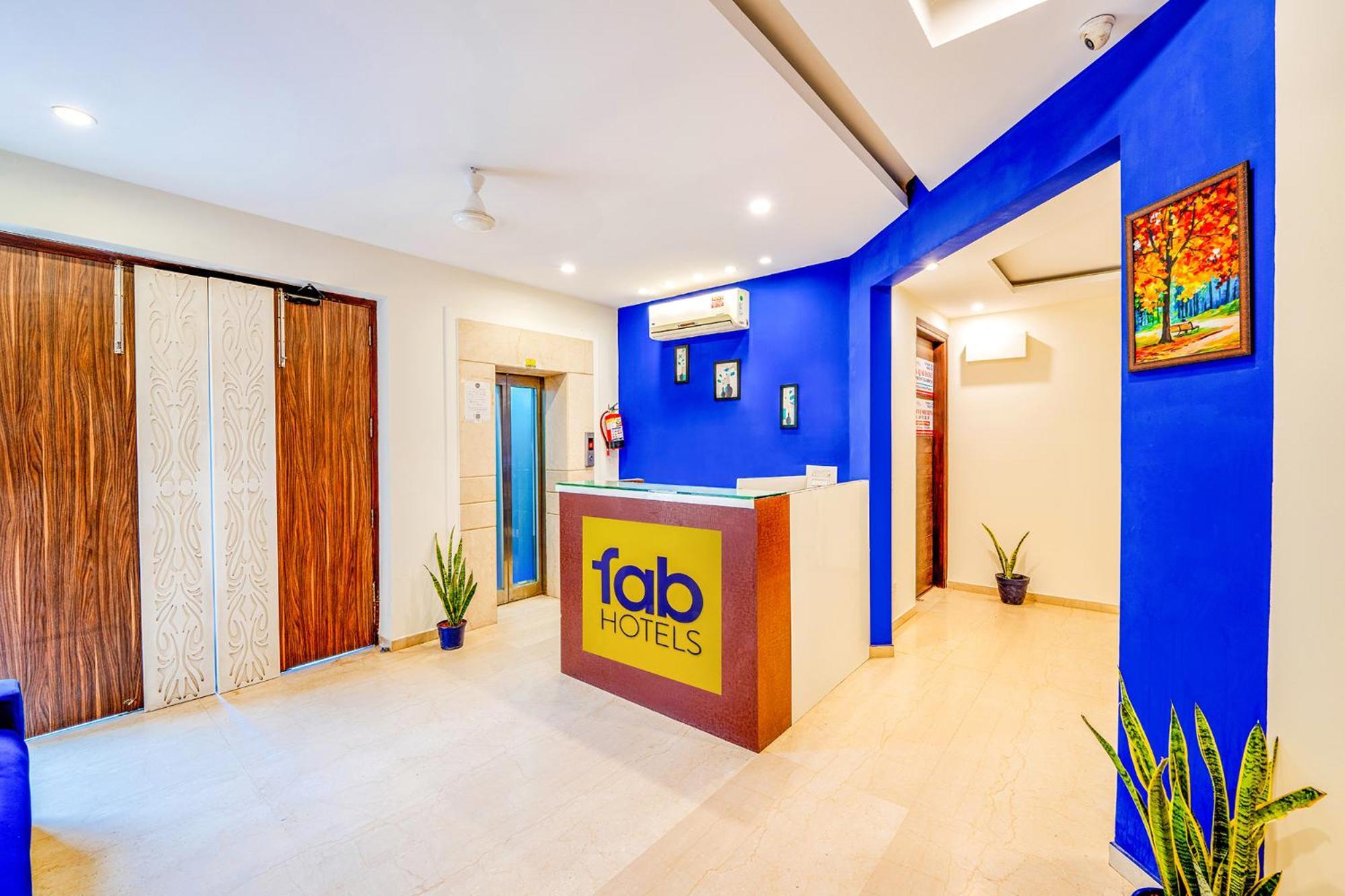 Fabhotel Oyster Villa Гургаон Экстерьер фото